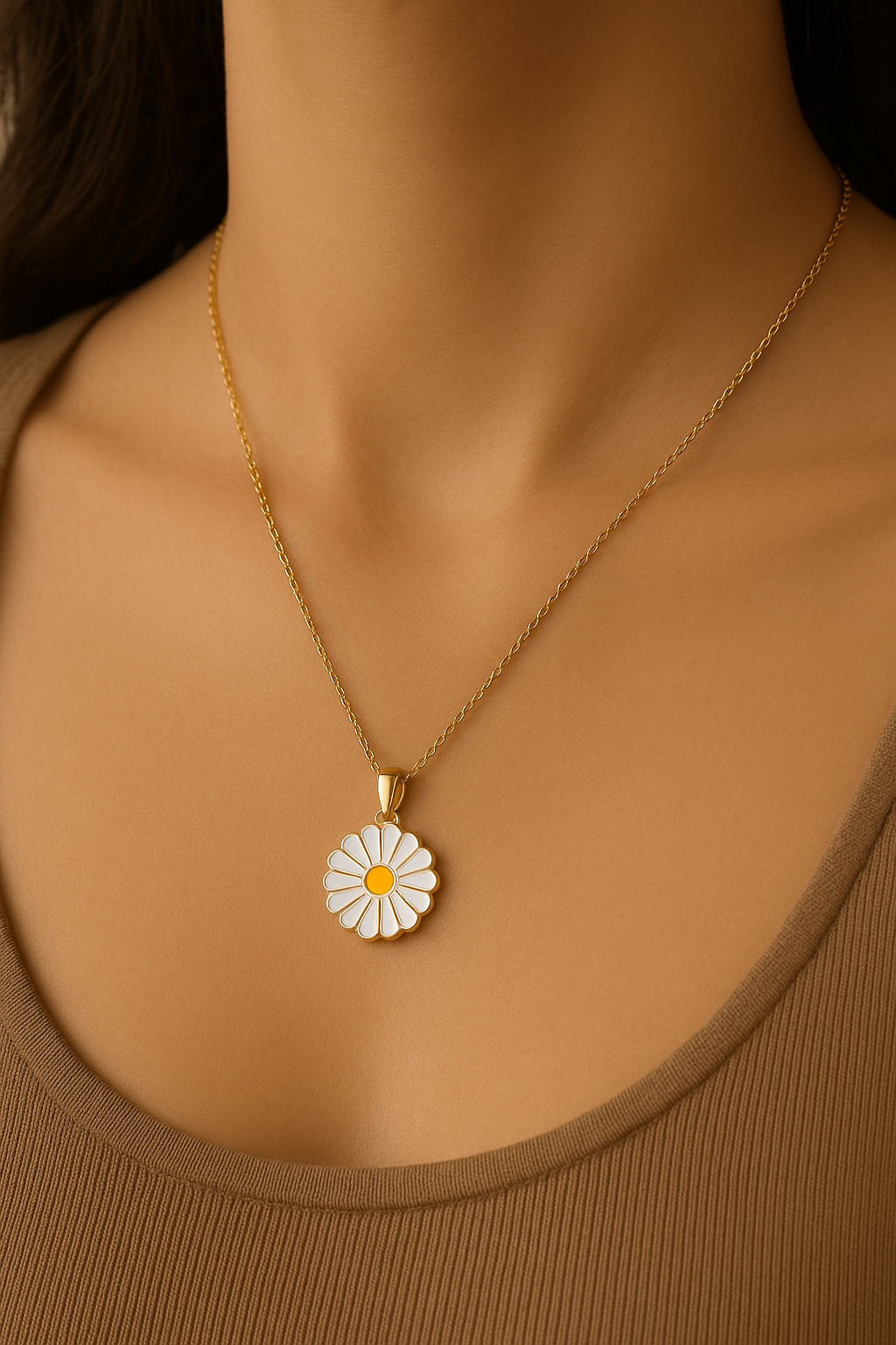 Secret Daisy Necklace